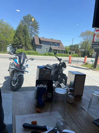 Photo of Pizza Delta - 4733 Rte de Fossambault, Sainte-Catherine-de-la-Jacques-Cartier, QC G3N 1T3